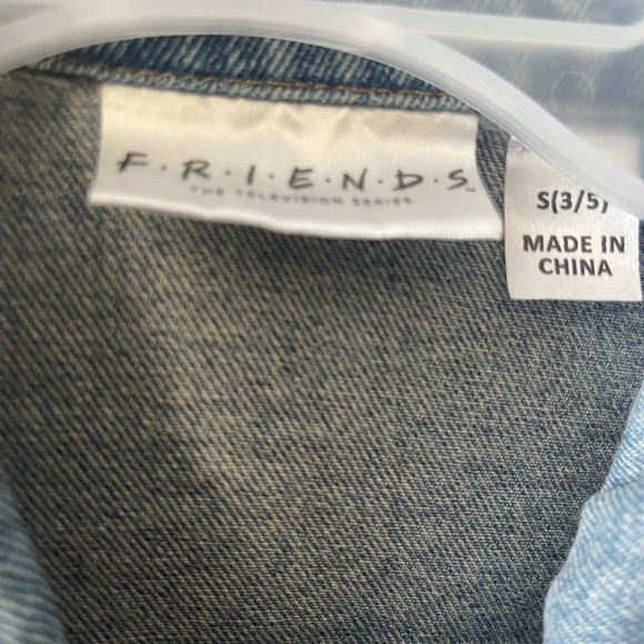 F.R.I.E.N.D.S. Distressed jean jacket Small - Picture 6 of 6